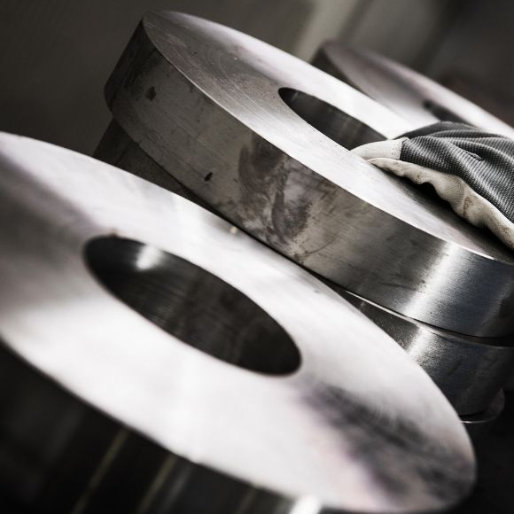 Effektive und effiziente Umformungen von Rohmaterial durch präzise Messtechnik Effektive und effiziente Umformungen von Rohmaterial durch präzise Messtechnik
