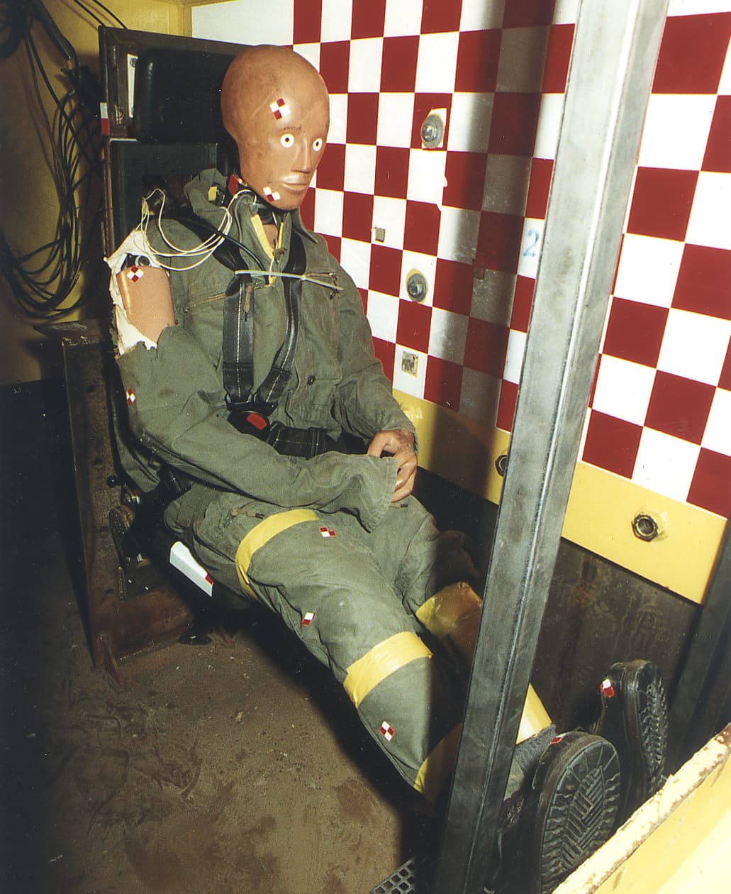Dummy during gating attempt Sprue tests