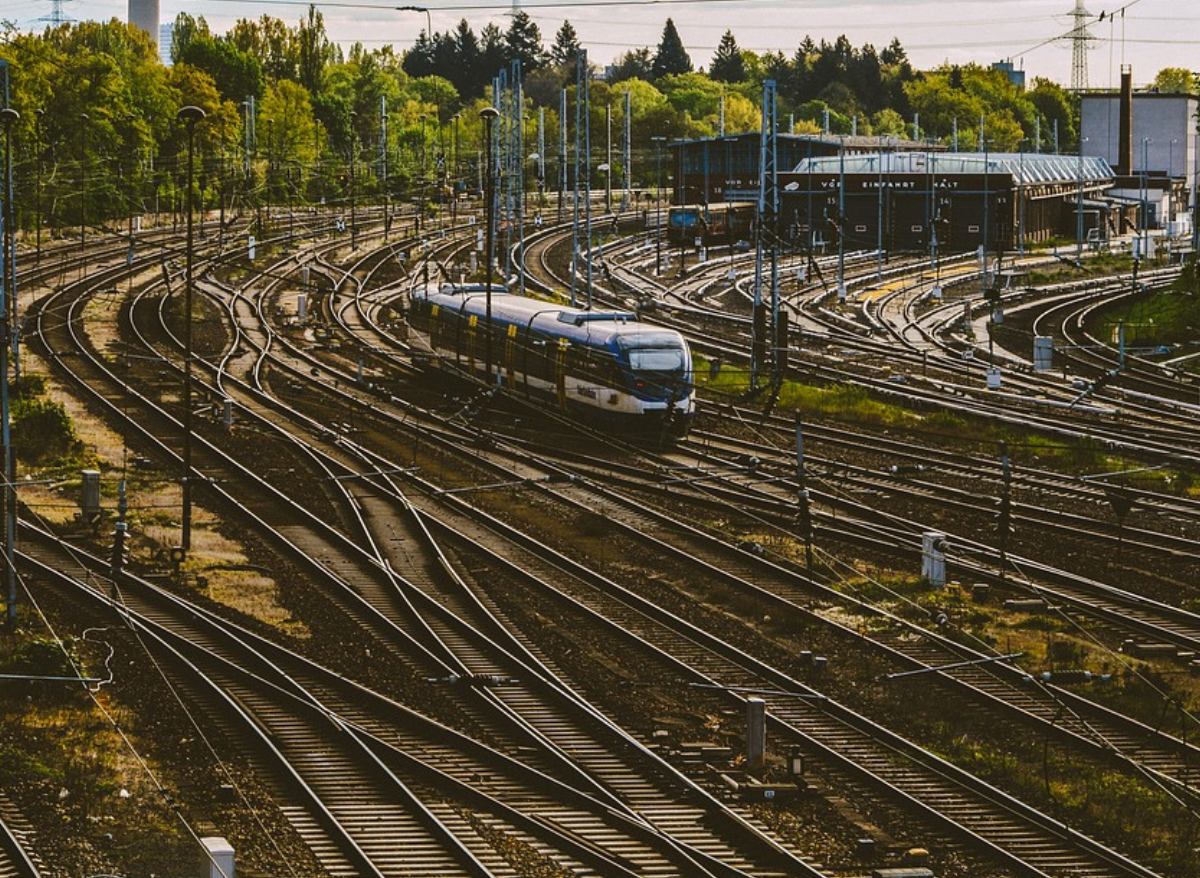 Measurement Technology for Railway Operations: Measurement Systems from Labortechnik Tasler 